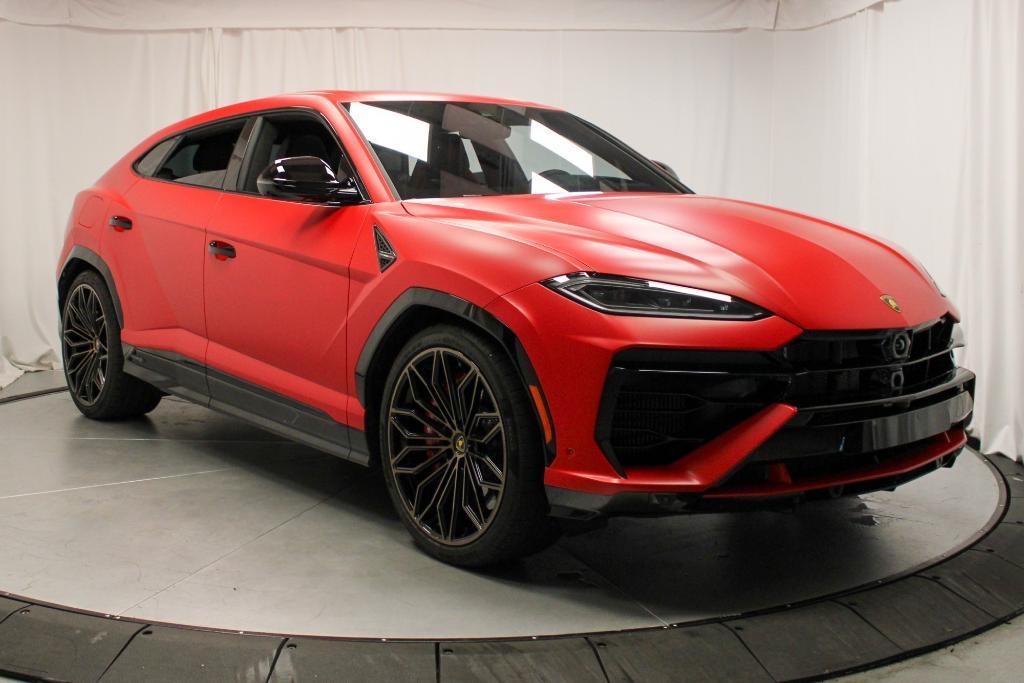 used 2025 Lamborghini Urus car, priced at $317,995