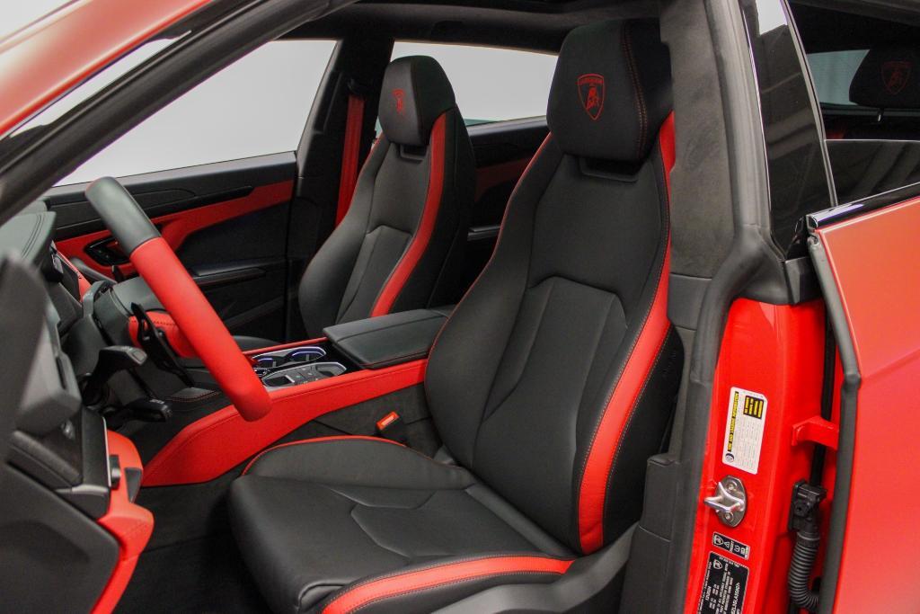 used 2025 Lamborghini Urus car, priced at $317,995