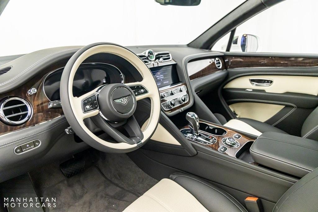 used 2024 Bentley Bentayga Hybrid car, priced at $192,500