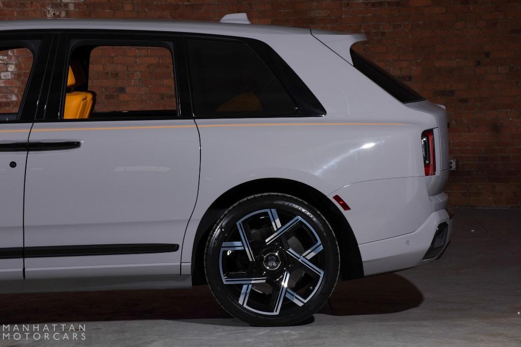 new 2025 Rolls-Royce Cullinan car, priced at $532,950