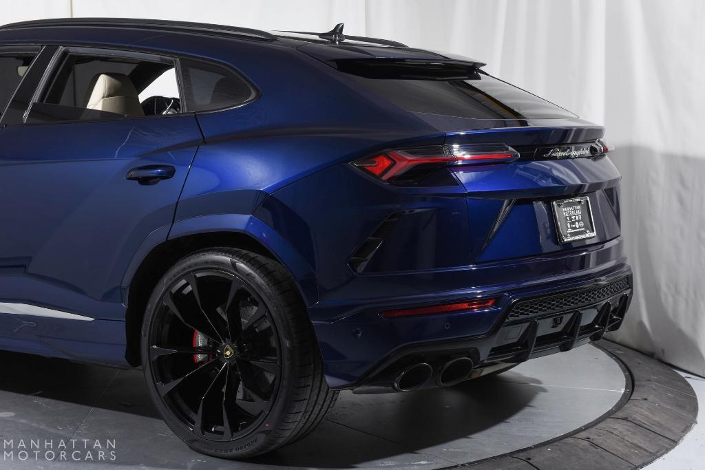 used 2020 Lamborghini Urus car, priced at $192,995