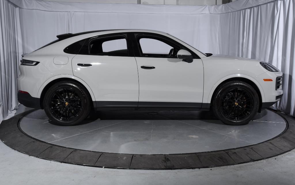 used 2024 Porsche Cayenne car, priced at $92,995