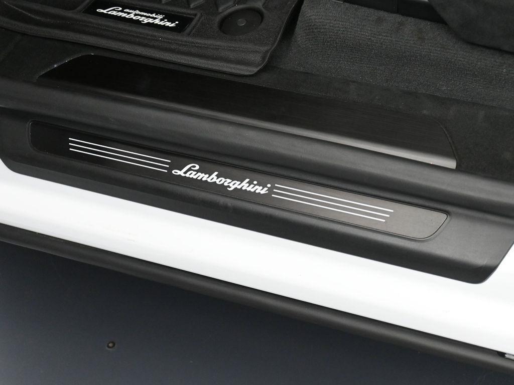 used 2023 Lamborghini Urus car, priced at $298,995