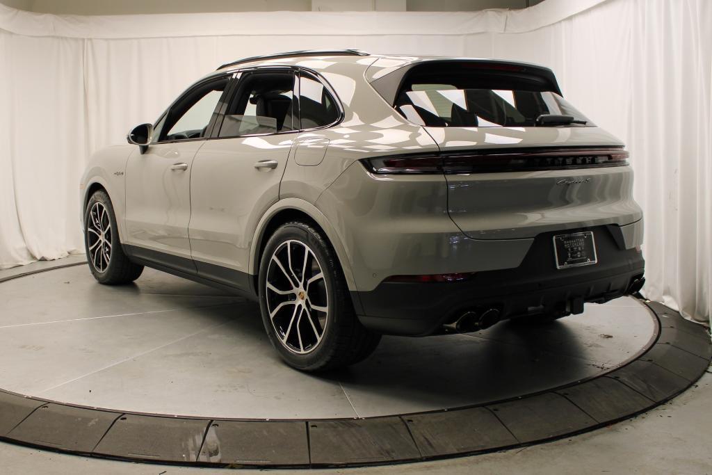 new 2025 Porsche Cayenne car, priced at $131,825