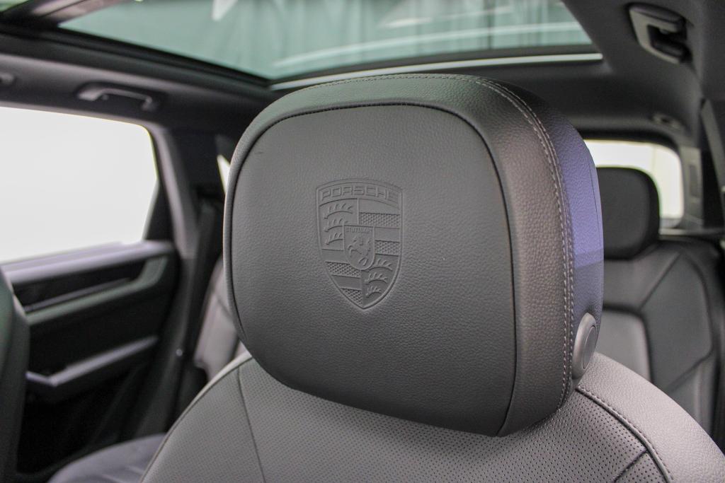 new 2025 Porsche Cayenne car, priced at $131,825