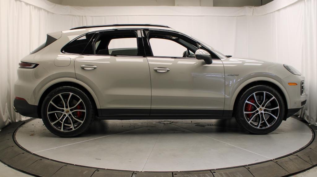 new 2025 Porsche Cayenne car, priced at $131,825