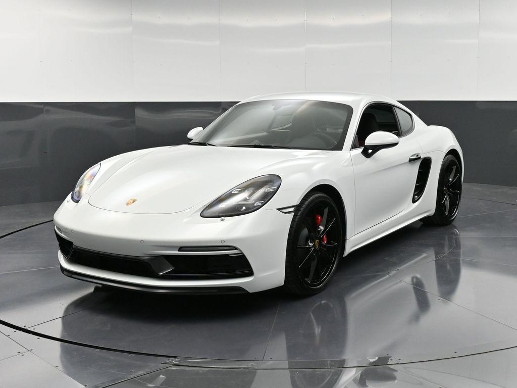 new 2025 Porsche 718 Cayman car, priced at $103,595