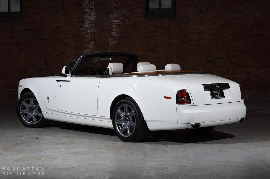 used 2015 Rolls-Royce Phantom Drophead Coupe car