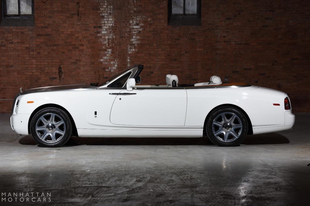 used 2015 Rolls-Royce Phantom Drophead Coupe car