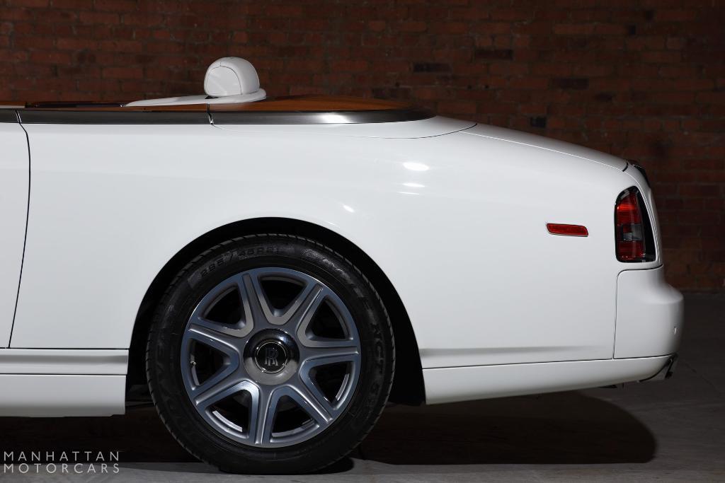 used 2015 Rolls-Royce Phantom Drophead Coupe car