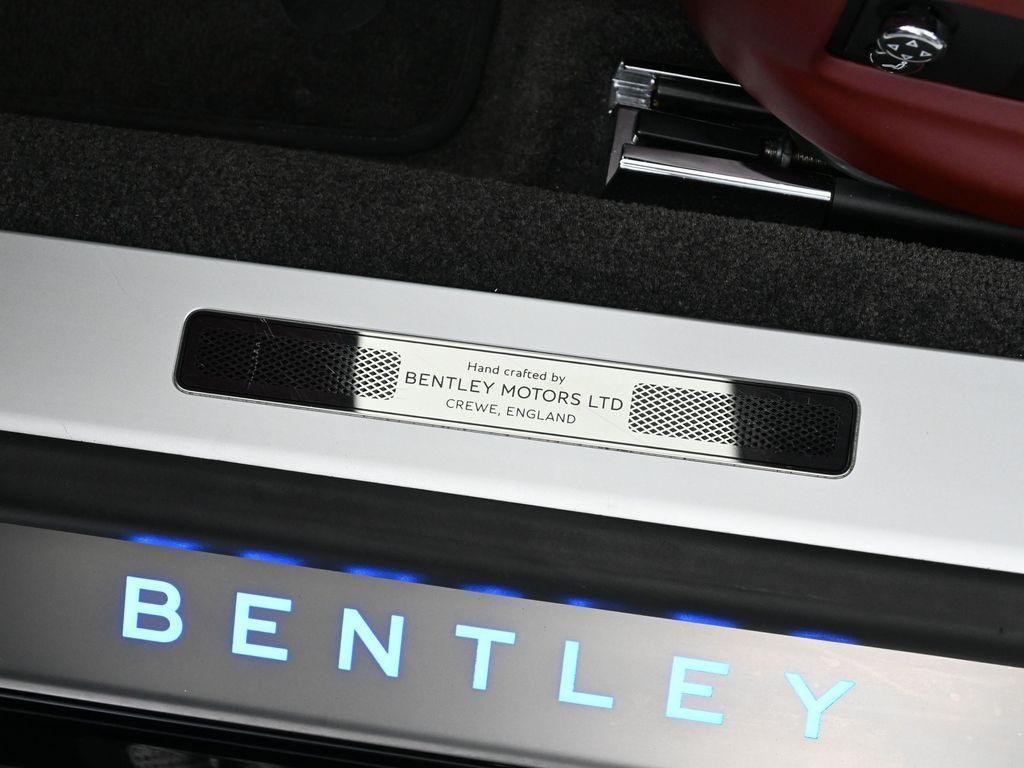 used 2022 Bentley Flying Spur car, priced at $189,995