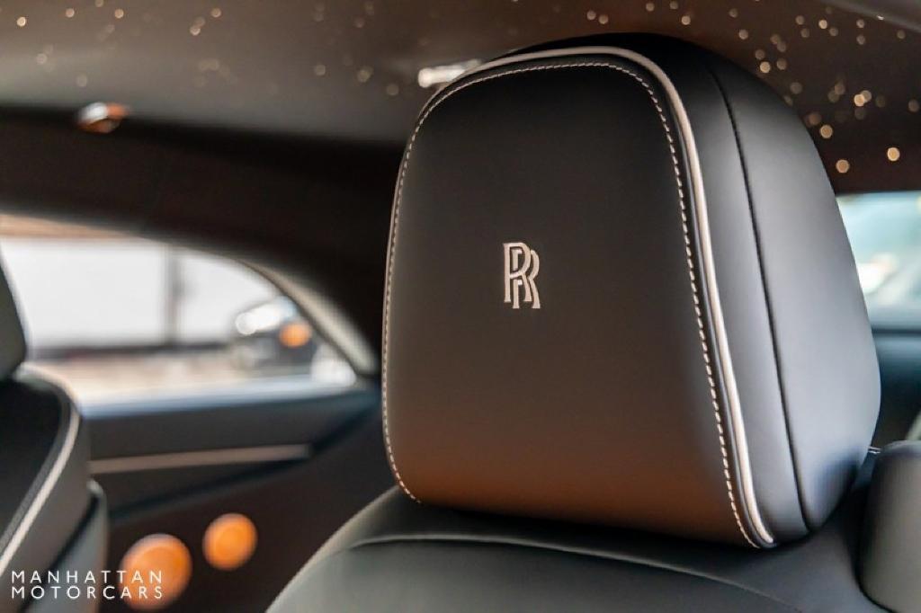 new 2024 Rolls-Royce Spectre car, priced at $519,425