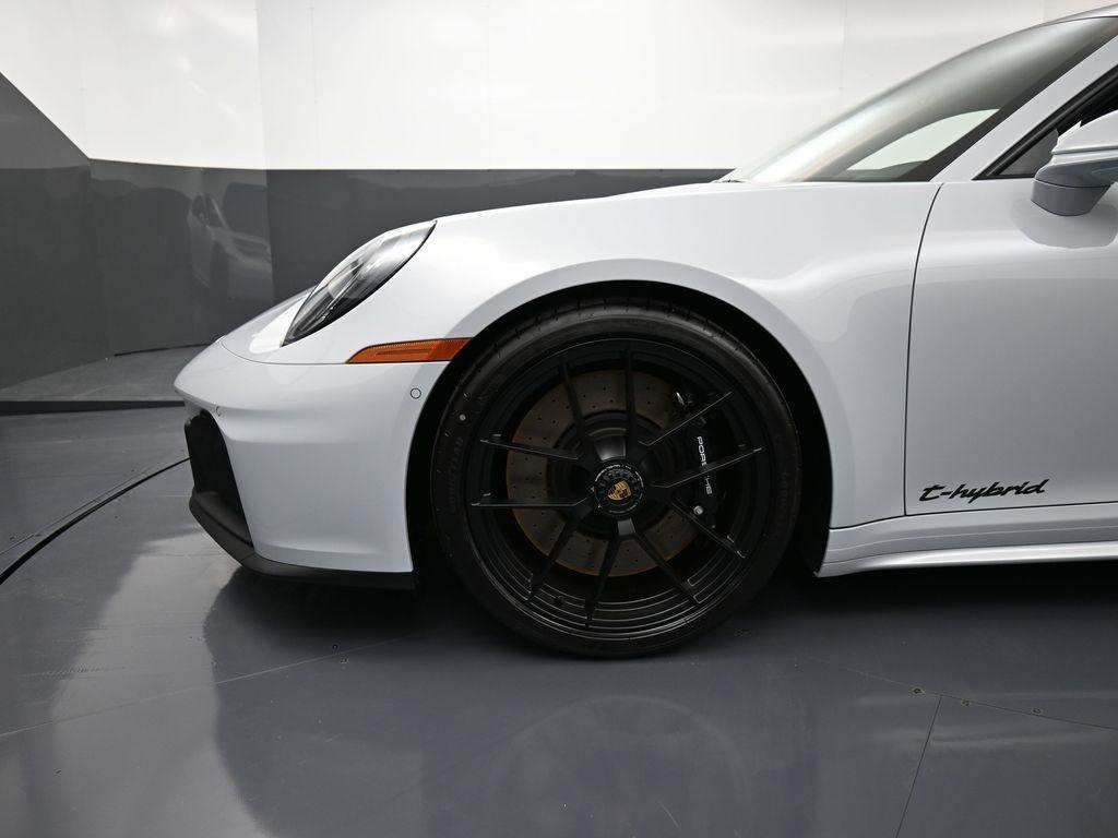 new 2026 Porsche 911 car, priced at $201,260