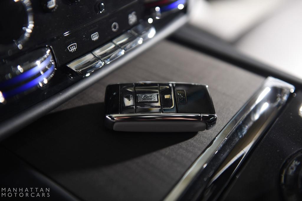 new 2025 Rolls-Royce Ghost car, priced at $458,125