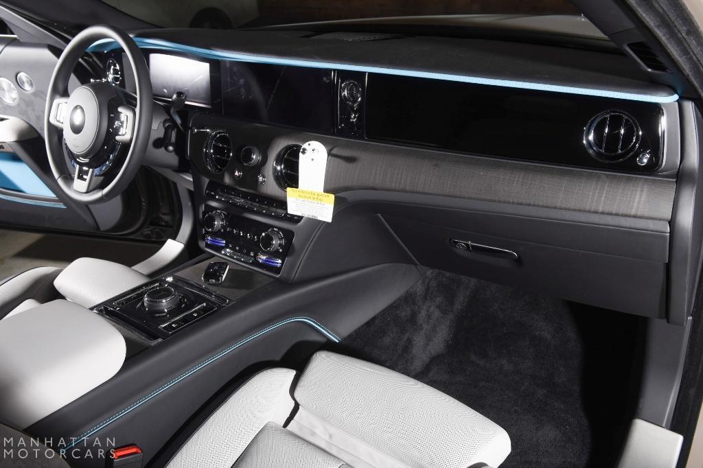 new 2025 Rolls-Royce Ghost car, priced at $458,125