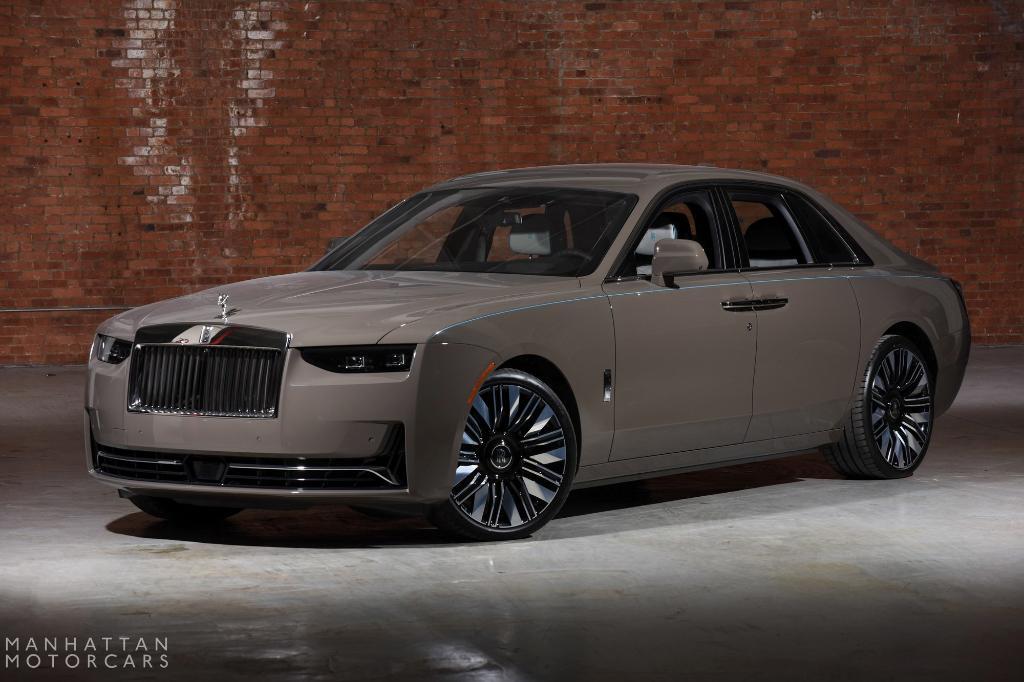 new 2025 Rolls-Royce Ghost car, priced at $458,125