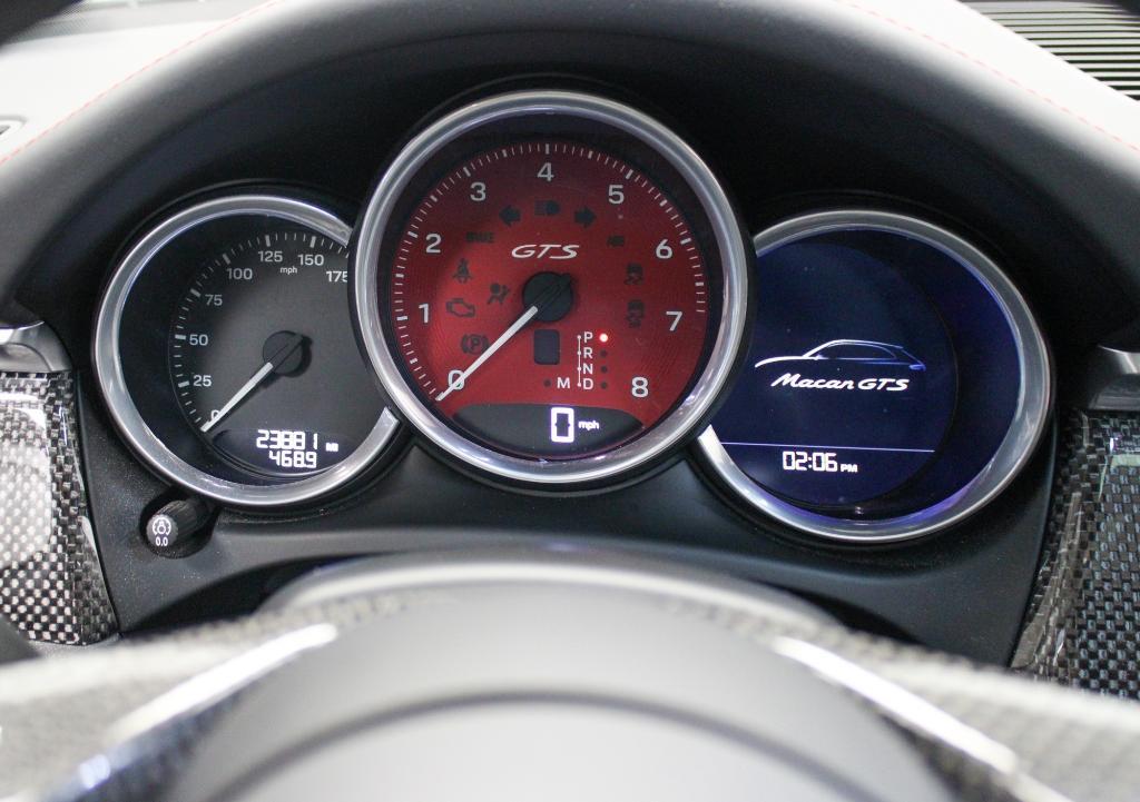 used 2022 Porsche Macan car, priced at $88,995
