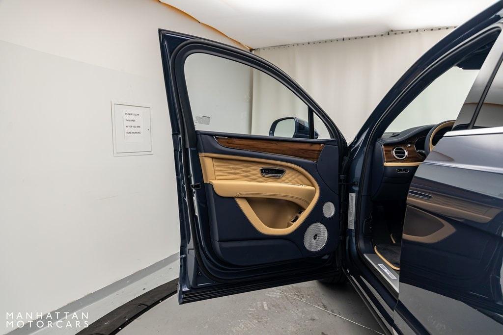 new 2024 Bentley Bentayga car, priced at $292,430