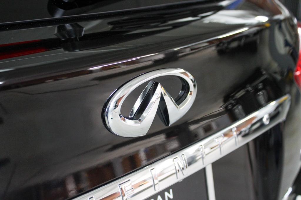 used 2015 INFINITI QX70 car, priced at $20,995