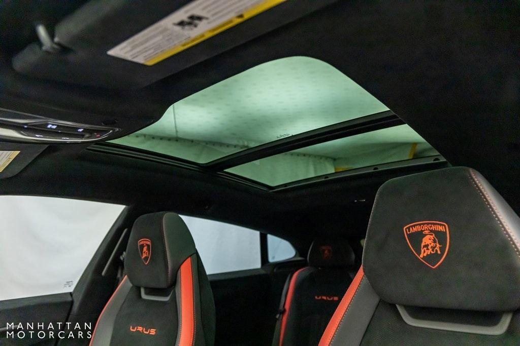 used 2023 Lamborghini Urus car, priced at $315,995