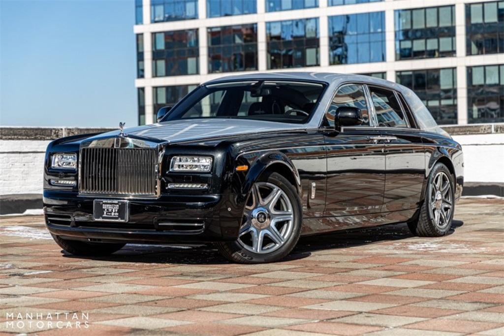 used 2017 Rolls-Royce Phantom car, priced at $279,500