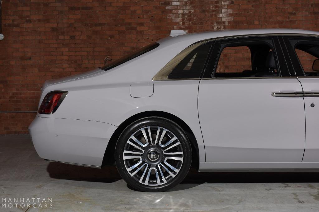 used 2022 Rolls-Royce Ghost car, priced at $289,995