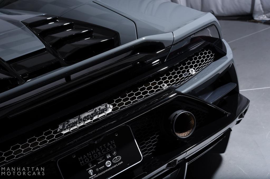used 2020 Lamborghini Huracan EVO car, priced at $289,995