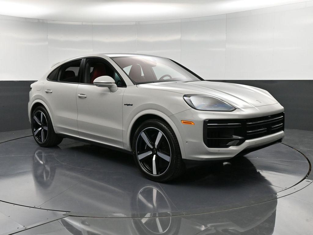 new 2026 Porsche Cayenne car, priced at $206,290