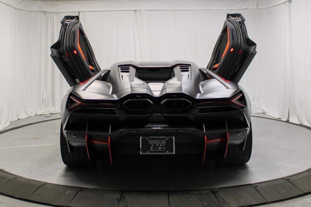 used 2025 Lamborghini Revuelto car, priced at $739,995
