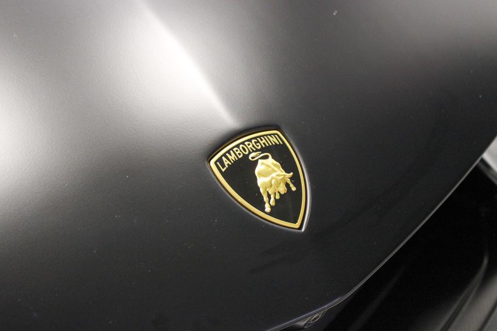 used 2025 Lamborghini Revuelto car, priced at $739,995