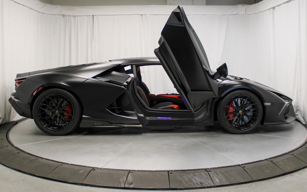 used 2025 Lamborghini Revuelto car, priced at $739,995