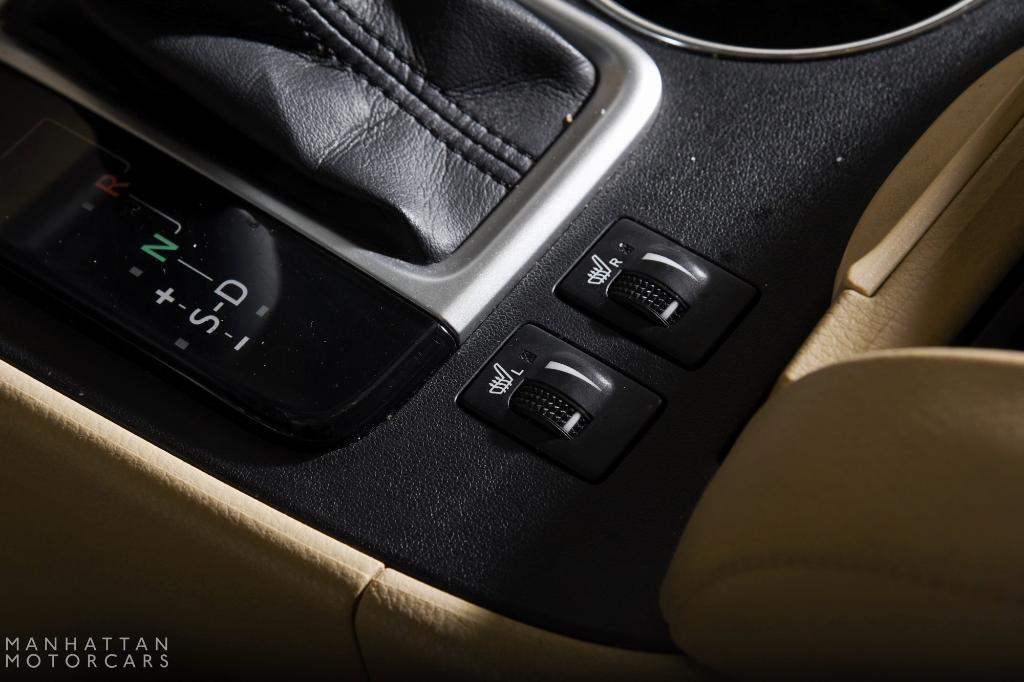 used 2014 Toyota Highlander car, priced at $18,995
