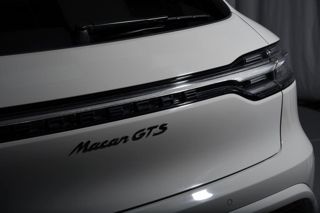 used 2023 Porsche Macan car, priced at $88,995