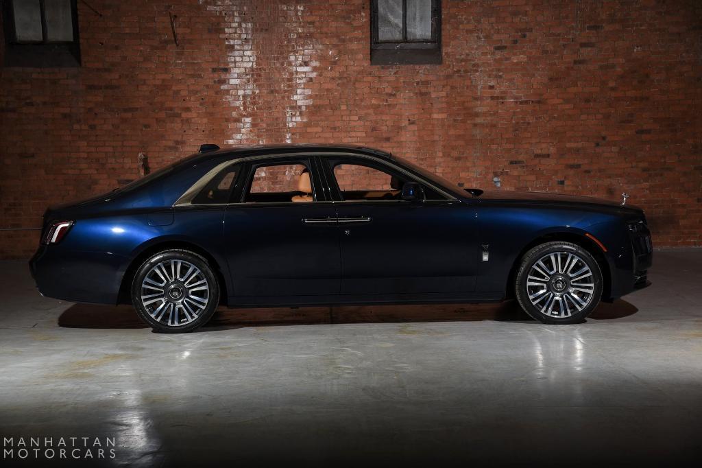 new 2025 Rolls-Royce Ghost car, priced at $451,750