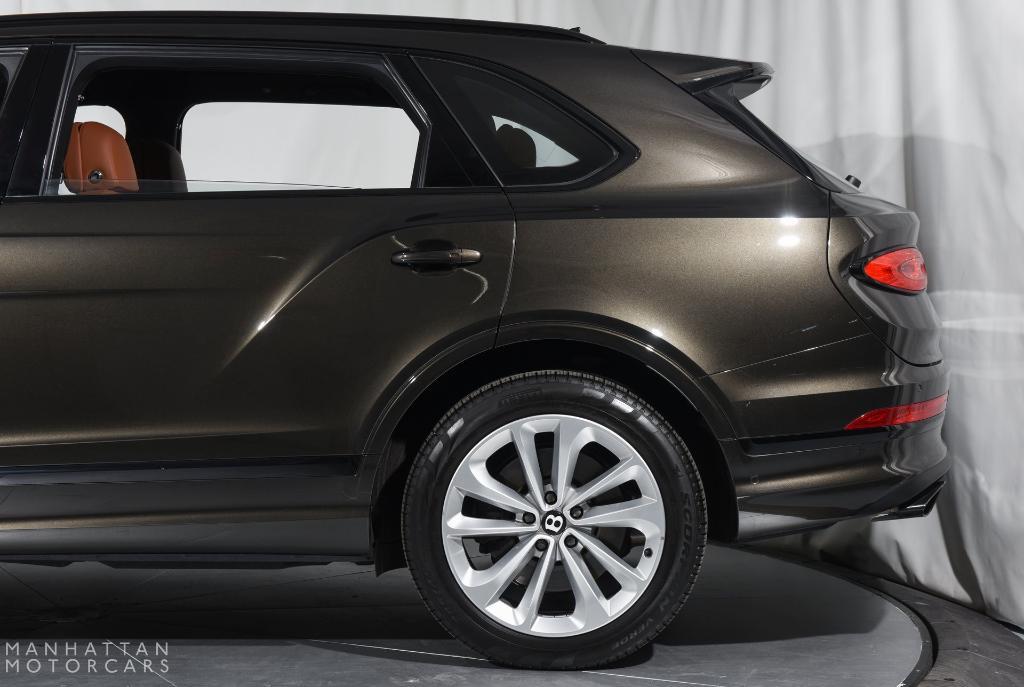 used 2023 Bentley Bentayga car, priced at $189,995