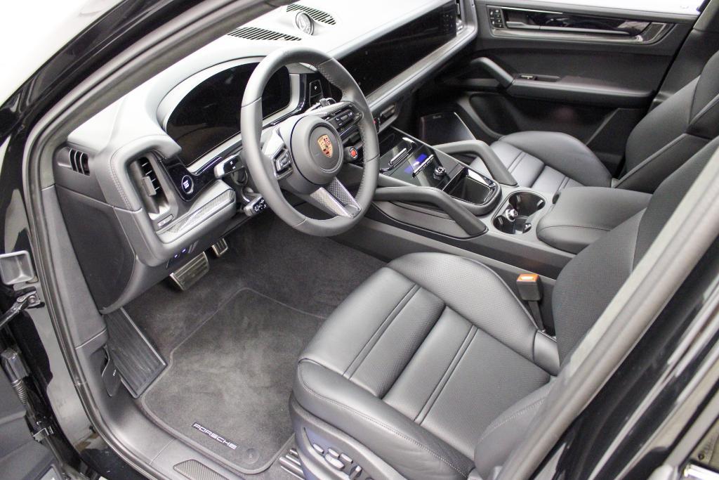 new 2025 Porsche Cayenne car, priced at $230,995