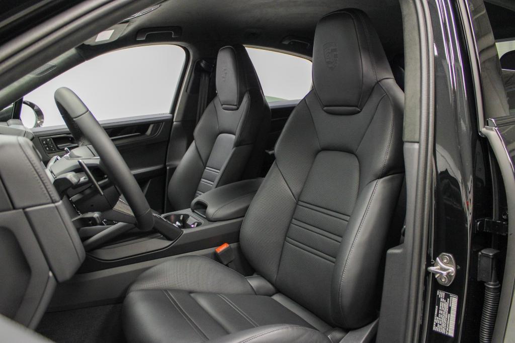 new 2025 Porsche Cayenne car, priced at $230,995