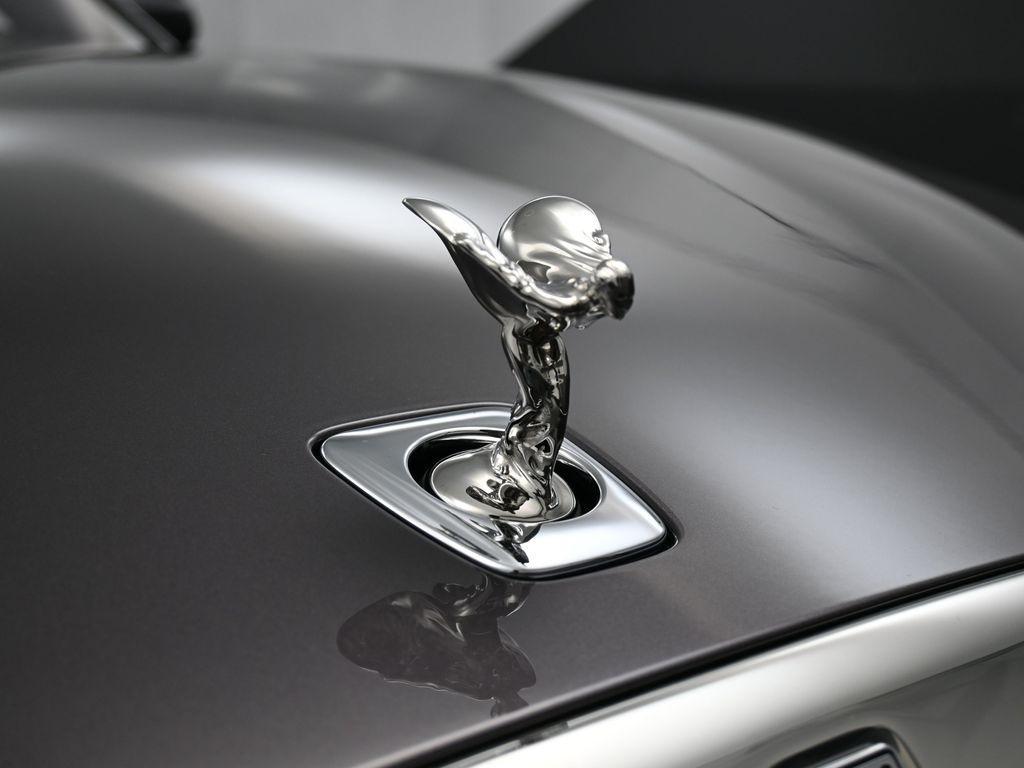 new 2026 Rolls-Royce Spectre car, priced at $459,550