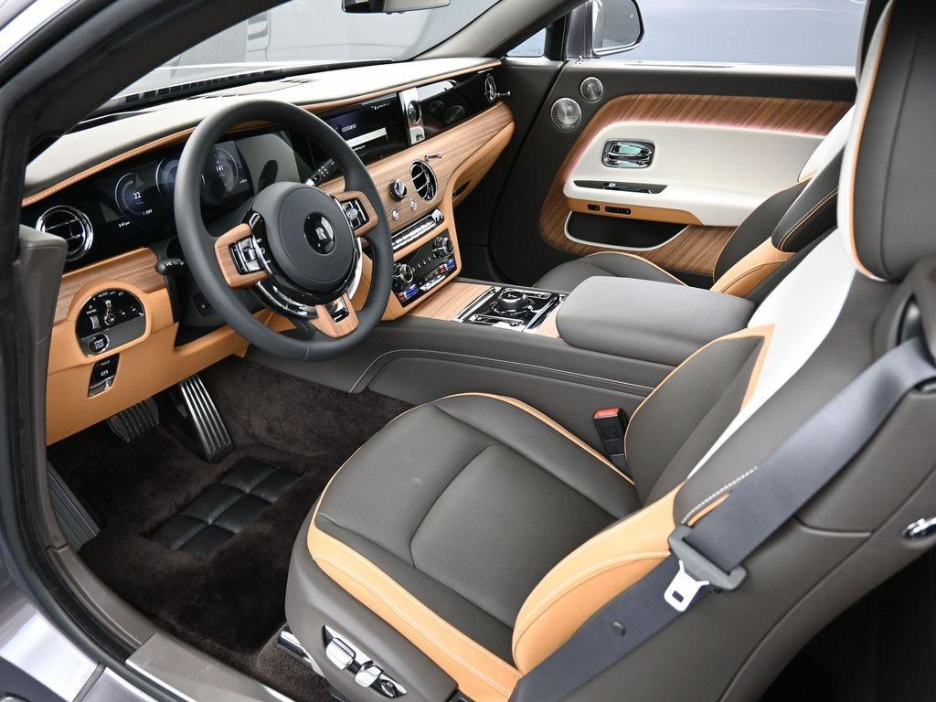 new 2026 Rolls-Royce Spectre car, priced at $459,550