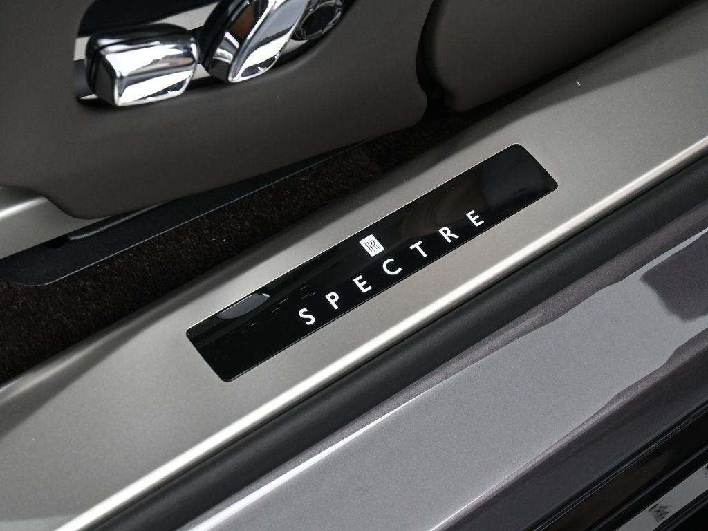 new 2026 Rolls-Royce Spectre car, priced at $459,550