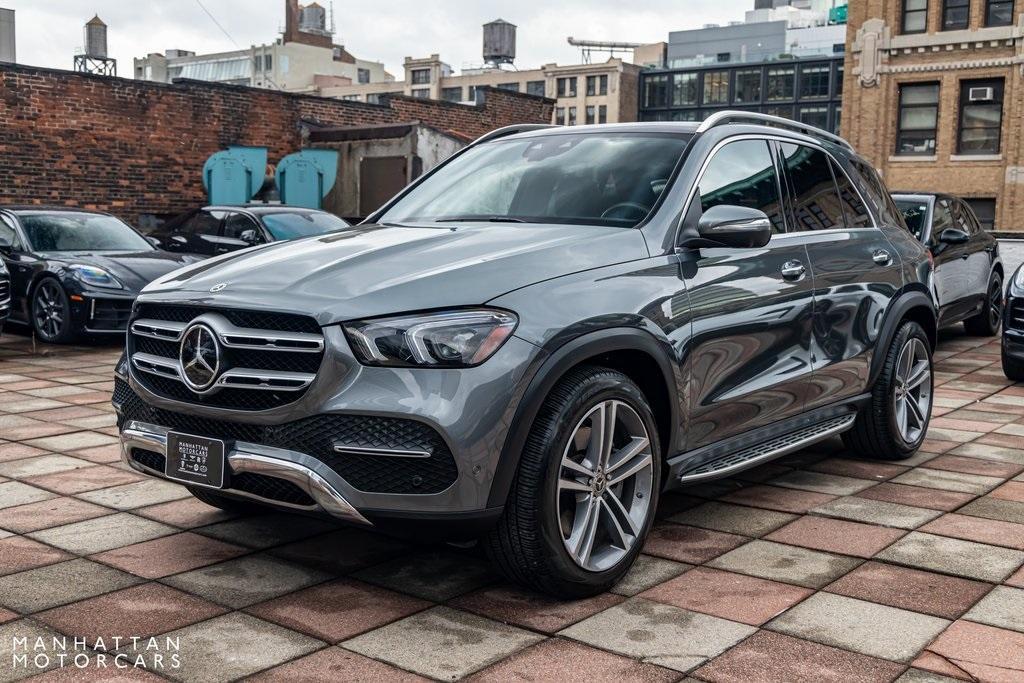 used 2022 Mercedes-Benz GLE 450 car, priced at $54,995