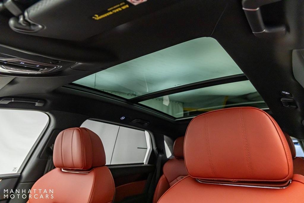 new 2024 Bentley Bentayga car, priced at $252,010