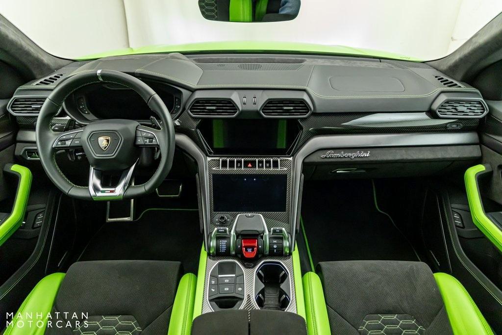 used 2021 Lamborghini Urus car, priced at $265,500
