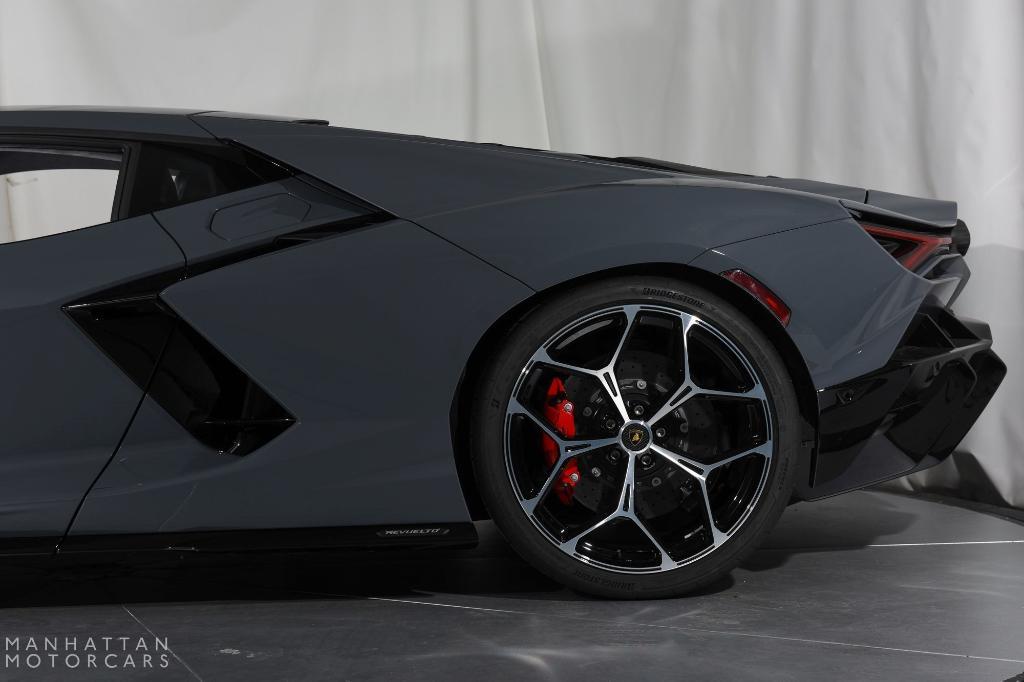 used 2024 Lamborghini Revuelto car, priced at $699,995