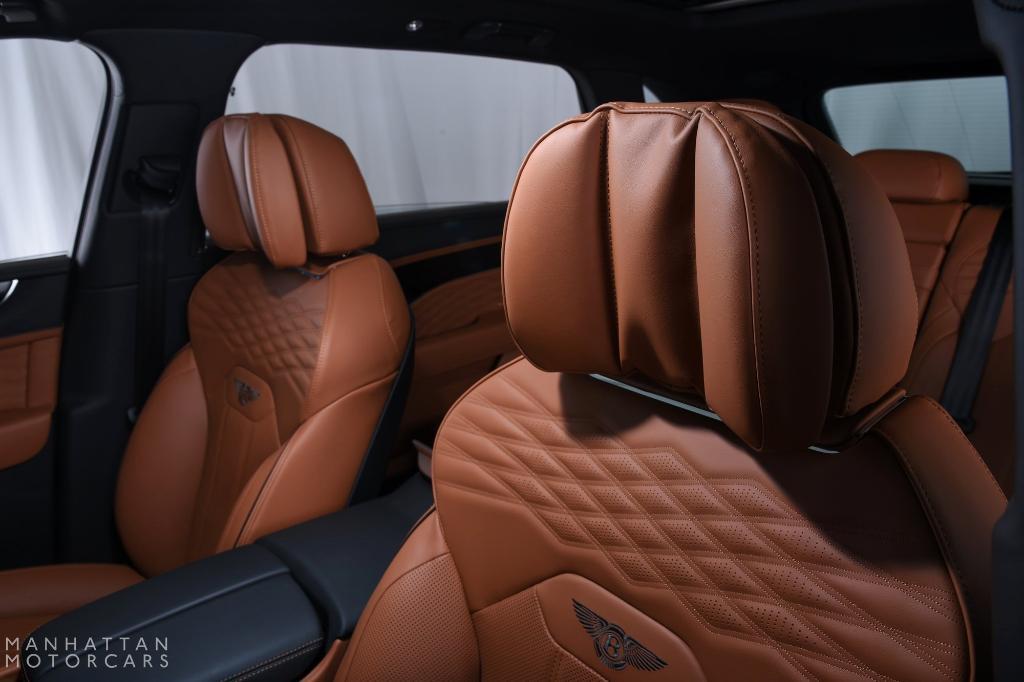 new 2025 Bentley Bentayga car, priced at $302,135