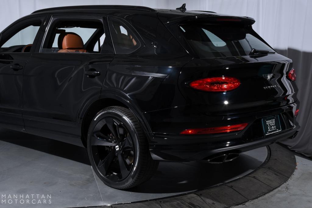 new 2025 Bentley Bentayga car, priced at $302,135