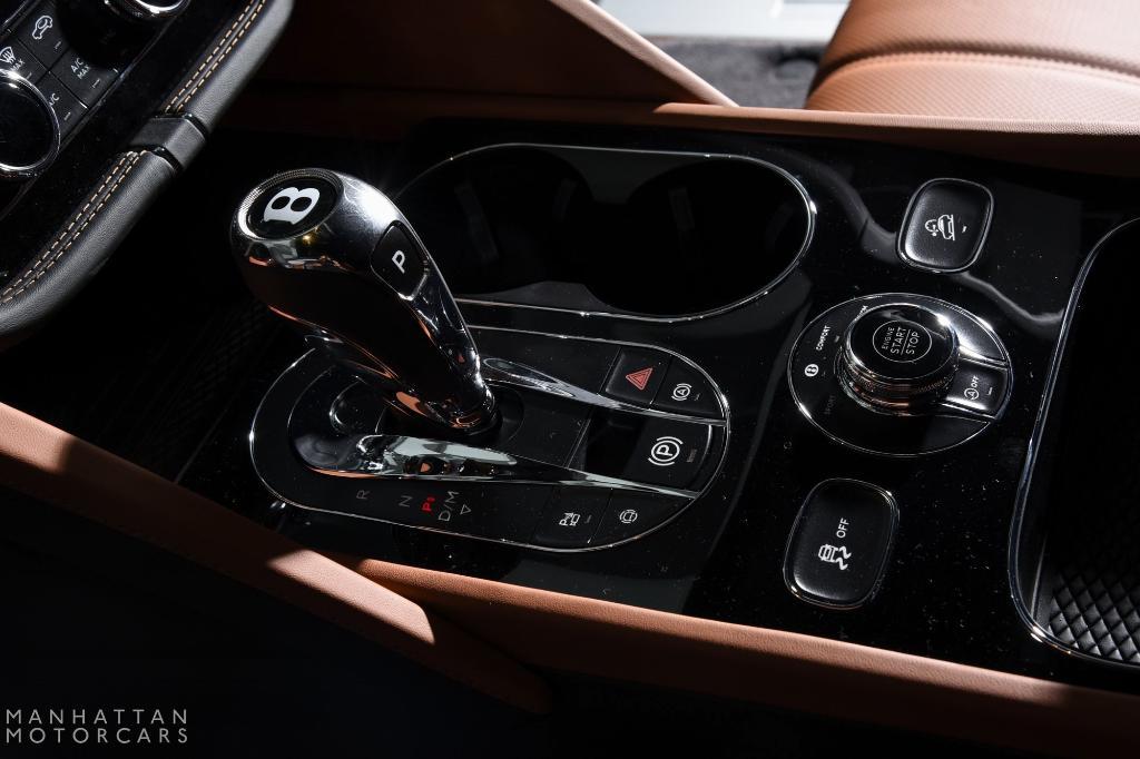 new 2025 Bentley Bentayga car, priced at $302,135