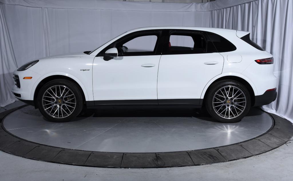 used 2022 Porsche Cayenne E-Hybrid car, priced at $76,995