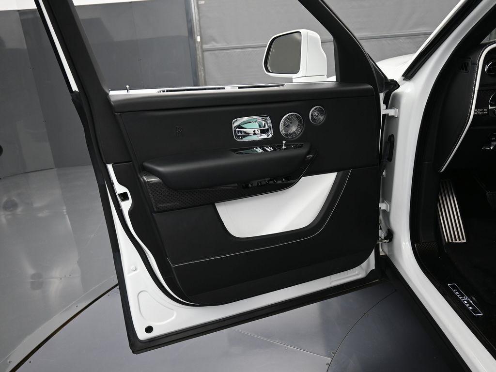 used 2021 Rolls-Royce Cullinan car, priced at $294,995