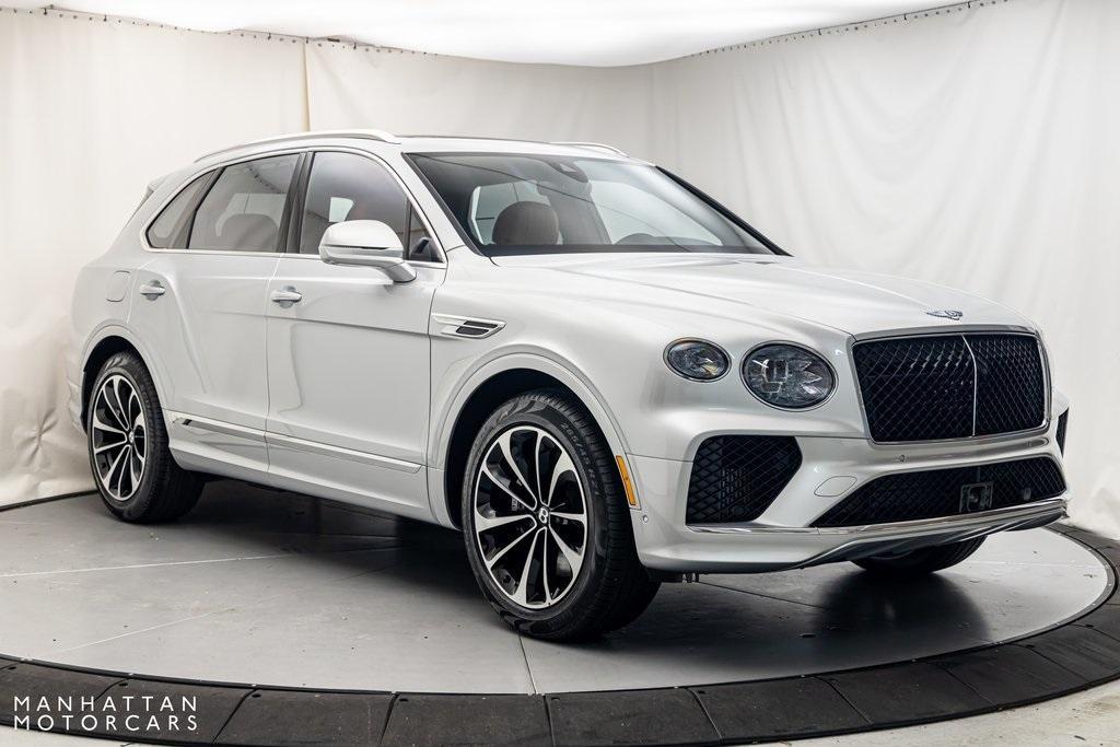 new 2024 Bentley Bentayga Hybrid car, priced at $224,905